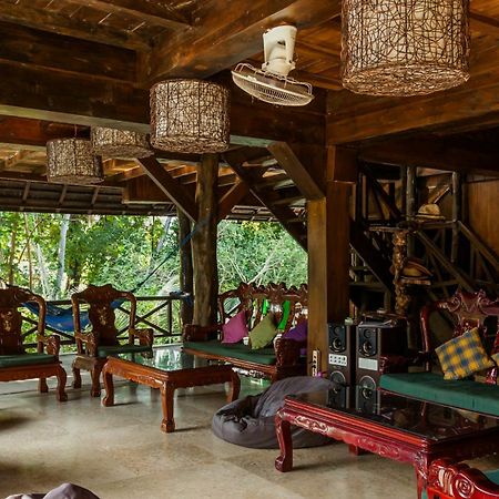 Hotel Easy Surf Dacha Canggu Exterior foto