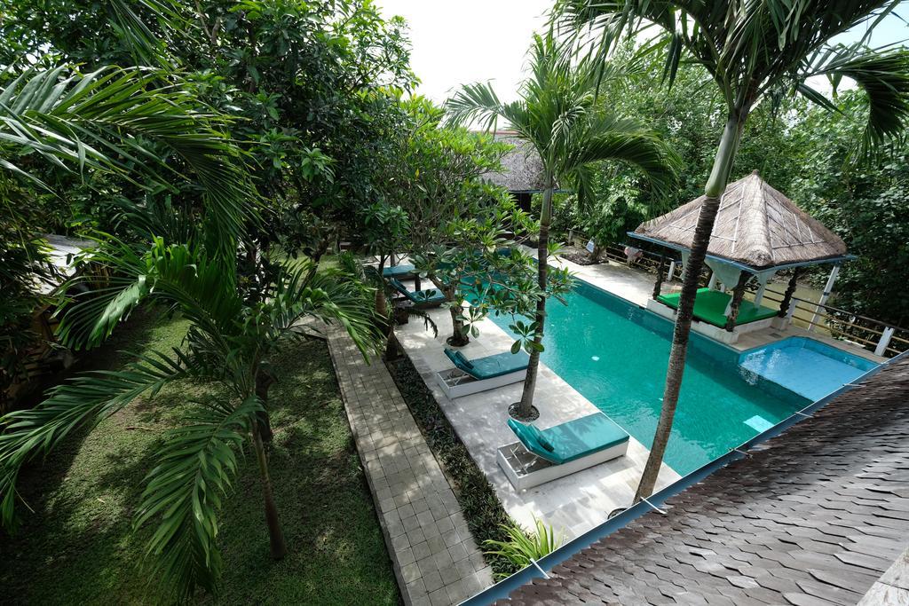 Hotel Easy Surf Dacha Canggu Exterior foto